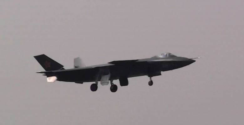 Chengdu J-20 Chinese Stealth fighter maiden flight [Video and Pictures ...