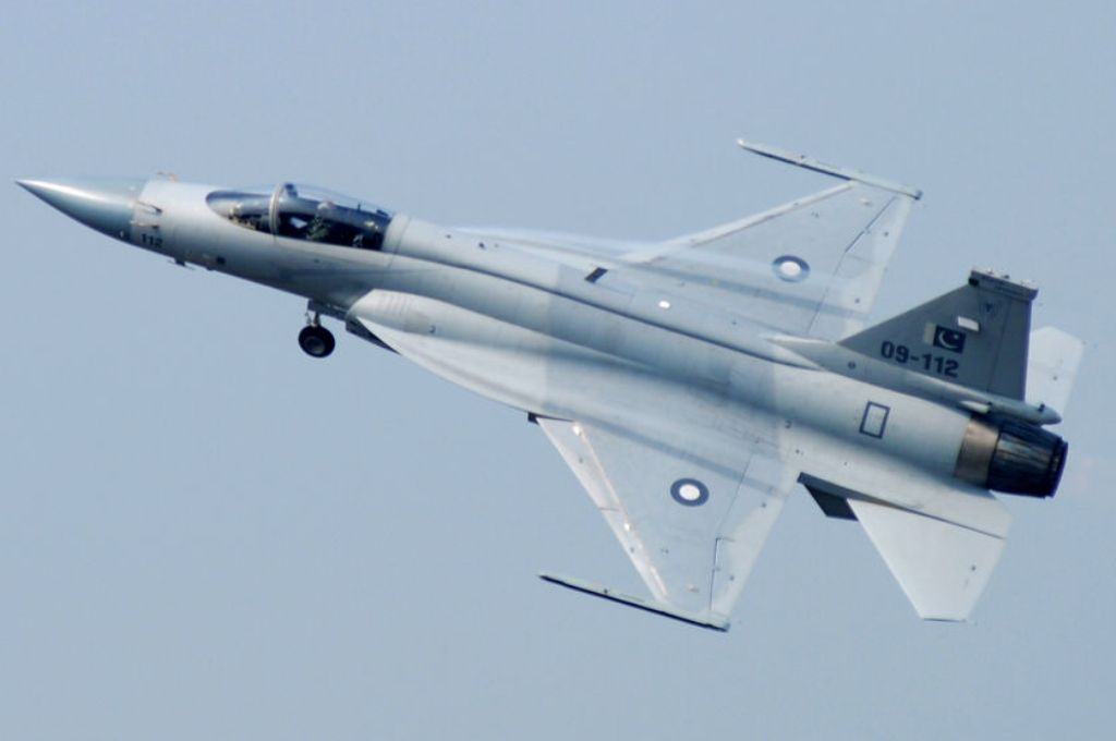 Jf-17 Thunder