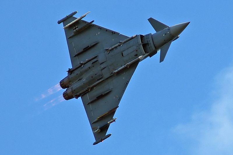 Eurofighter Typhoon vs Dassault Rafale