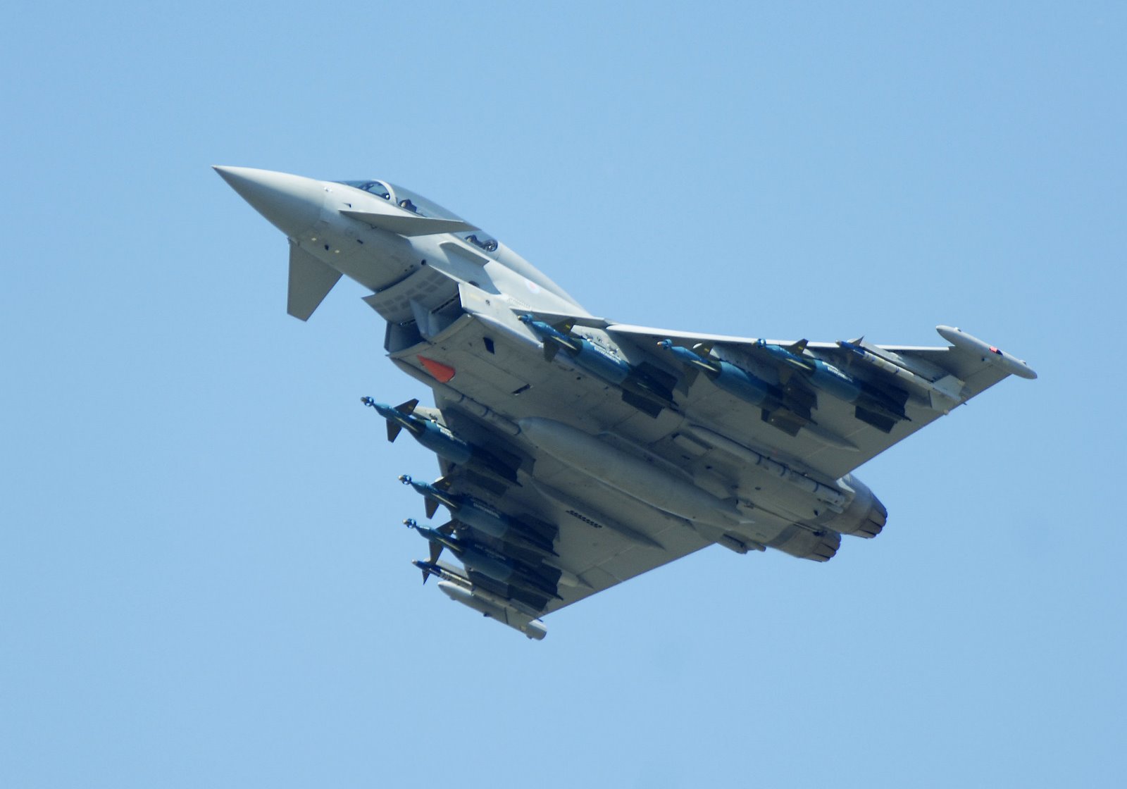 Eurofighters from Austrian Air Force escort Indian President's Air India One