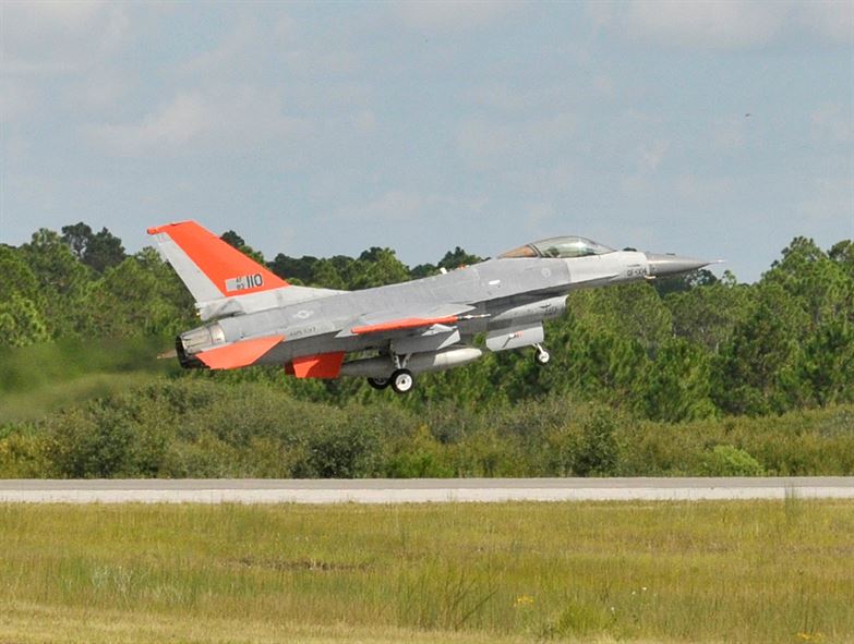 QF-16_Air_Superiority_Target_(AST)
