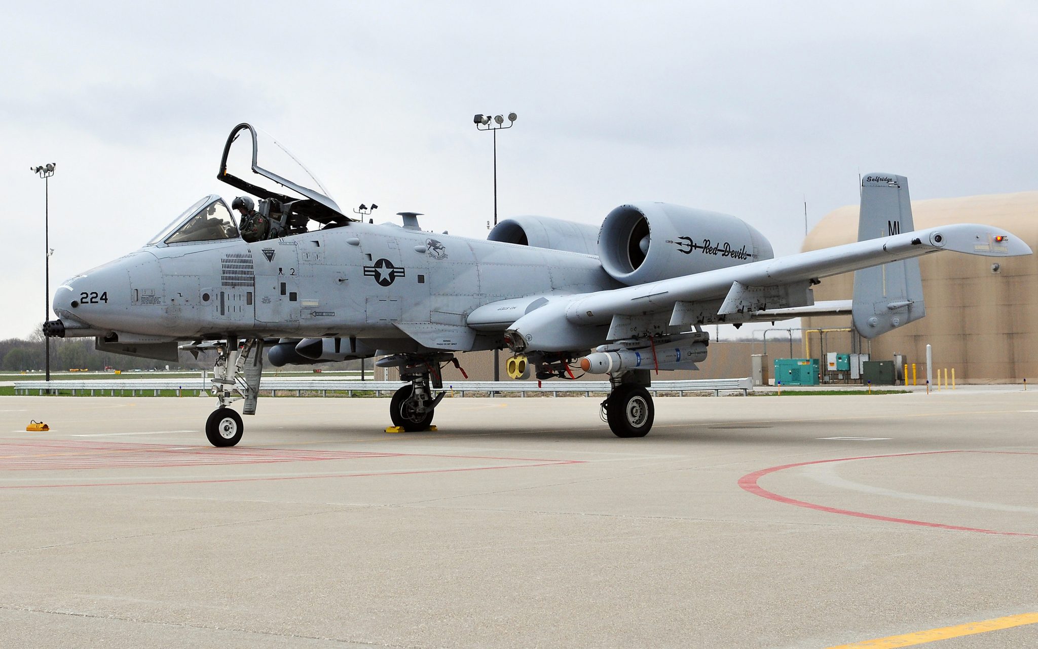 Detailed Tour of The U.S. Air Force A10 Thunderbolt II - Defence Aviation